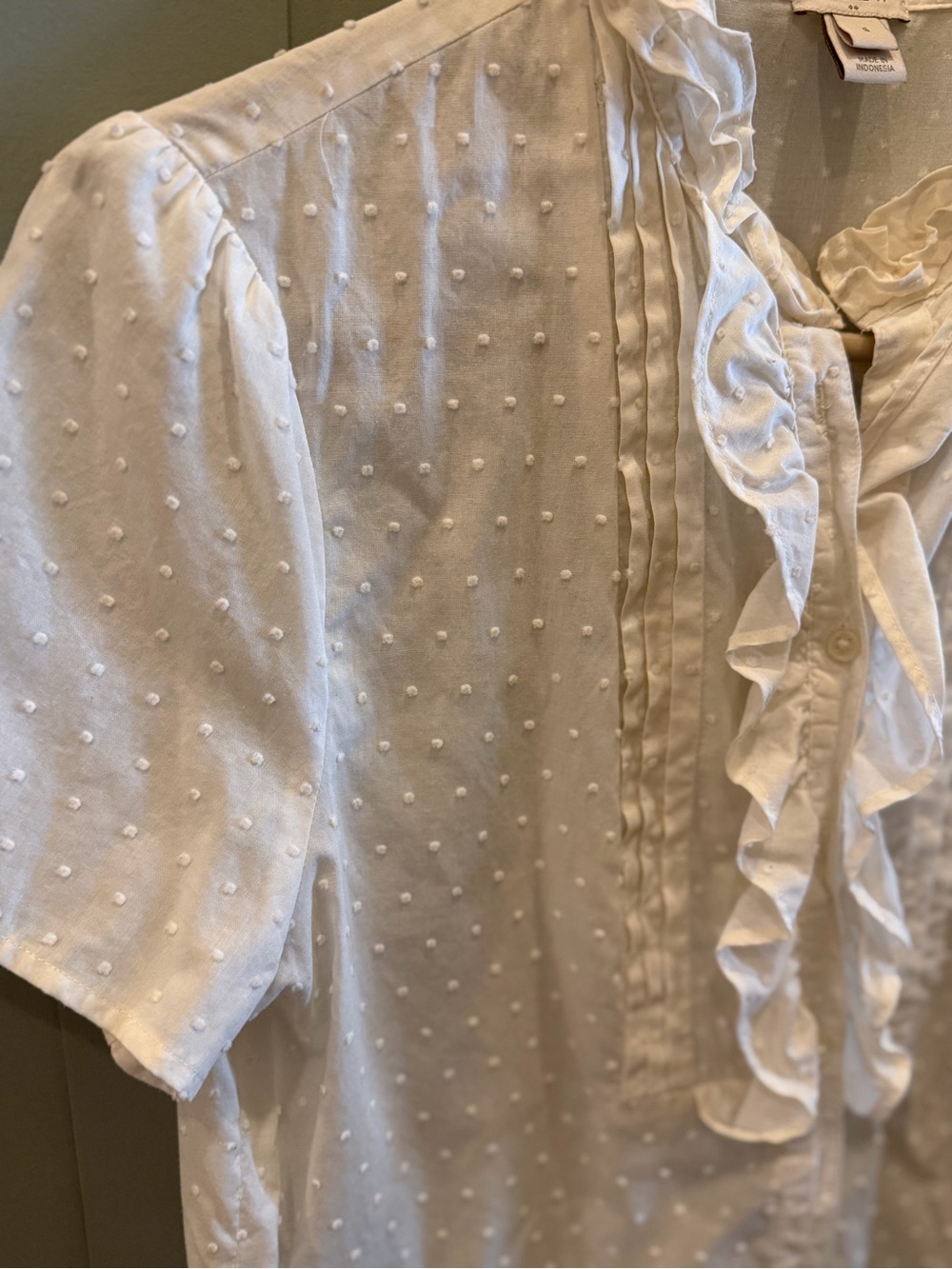J. Crew White Ruffle Front Dot-Texture Short Sleeve Shirt - Picture 3 of 6